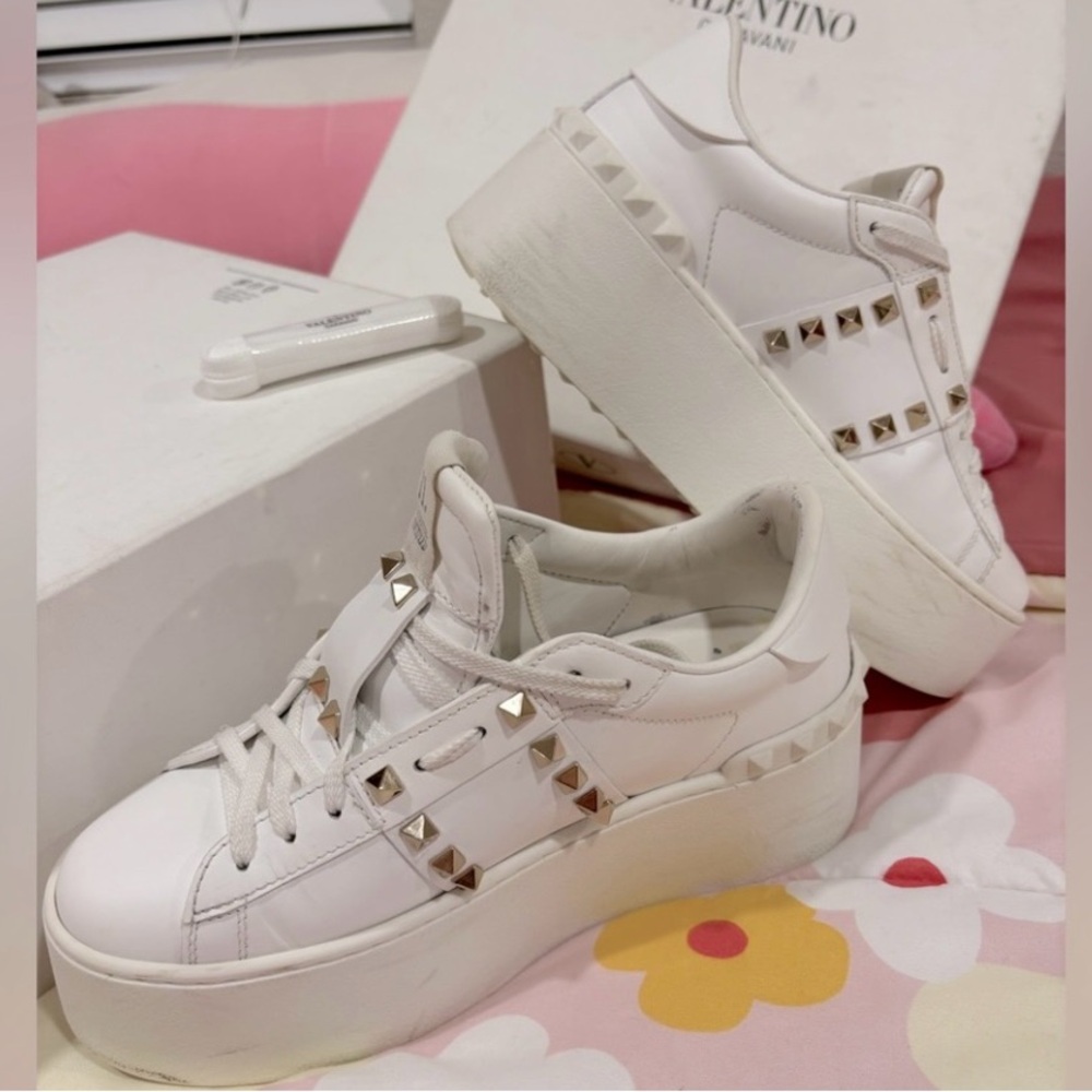 Valentino Garavani White Rock Stud Platform Sneakers